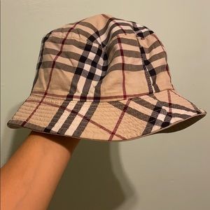 Burberry Vintage Check Bucket Hat